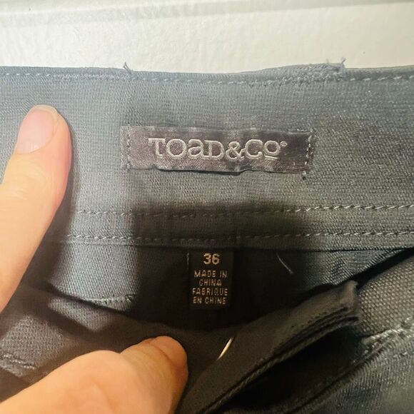 Toad & Co. Gray Rover Short Sz 36 men's - Picture 6 of 7